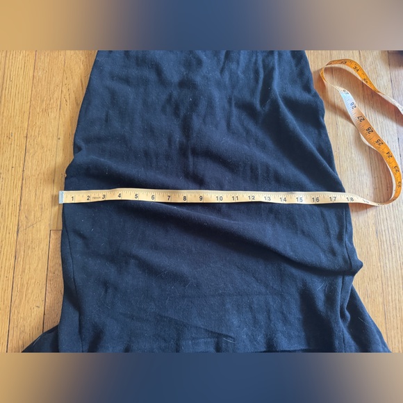 80s Vintage Black Long Sleeve Dress with Black and White Striped Sleeves - Picture 10 of 12